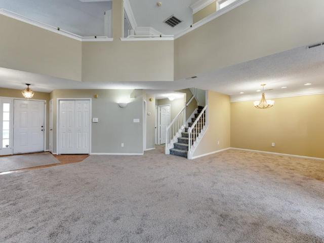 Condo for sale in Virginia