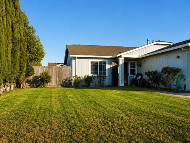House for sale in Greenfield, California