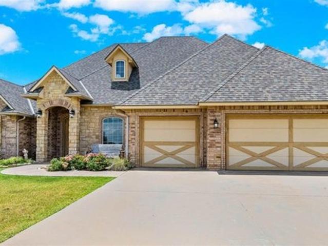 House for sale in Cache, Oklahoma