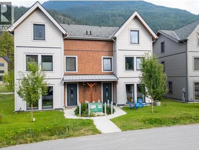 House for sale in Revelstoke, British Columbia