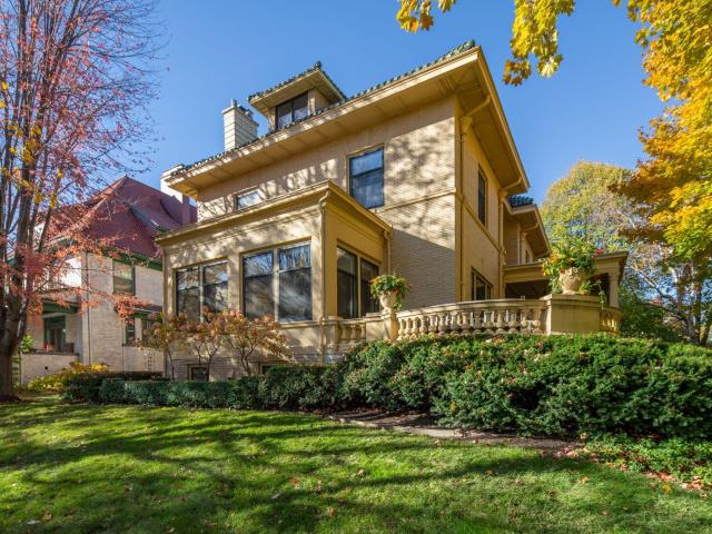 House for sale in Hennepin, Minnesota