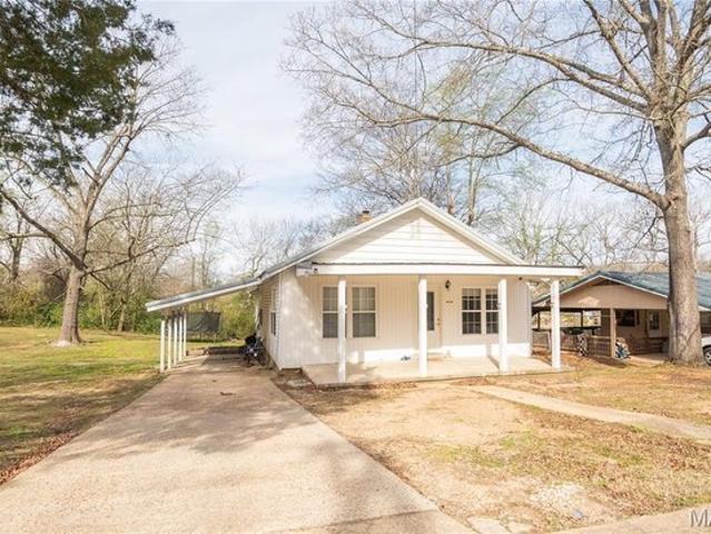 House for sale in Doniphan, Missouri
