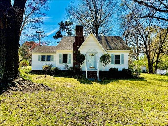 House for sale in Oakboro, North Carolina