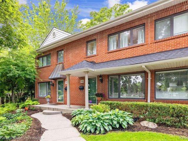 Townhouse for sale in Birmingham, Michigan