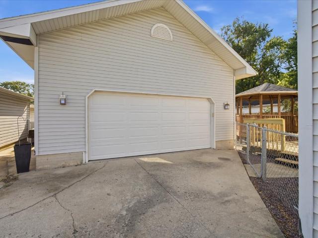 House for sale in Mclean, Illinois