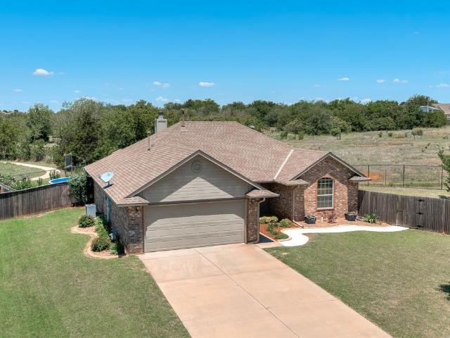 House for sale in Piedmont, Oklahoma