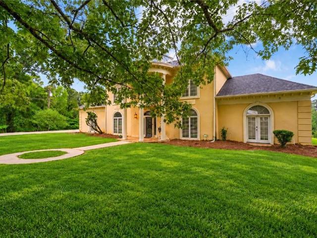 House for sale in Blakes Addition, Many