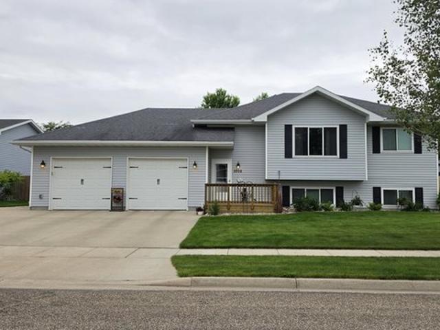 House for sale in Aberdeen, South Dakota