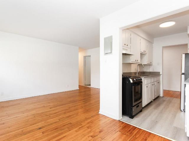Apartment for rent in St. Leonard's, Quebec