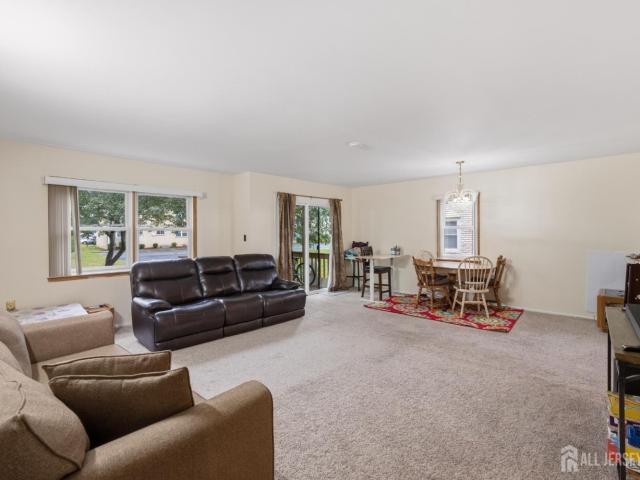 Townhouse for sale in Flagtown, New Jersey