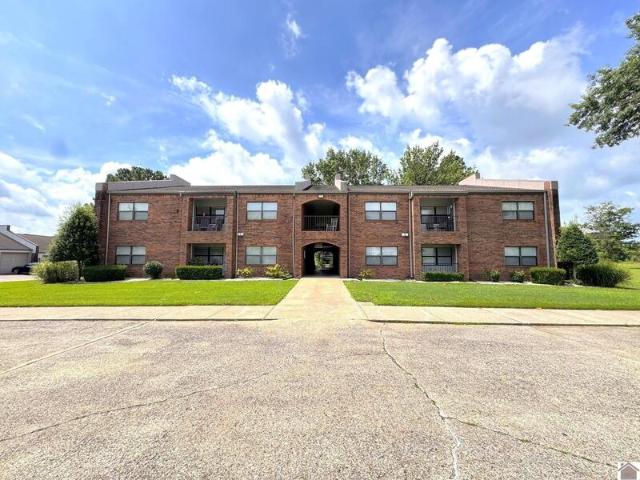 Condo for rent in Murray