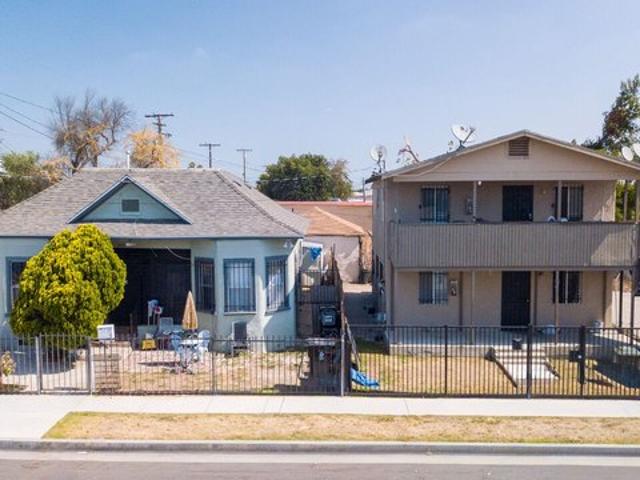 House for sale in Canoga Park, California