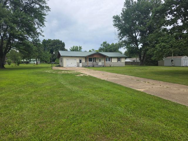 House for sale in Mountain Grove, Missouri