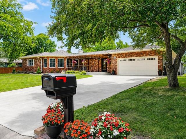 House for sale in Albert Lea, Minnesota