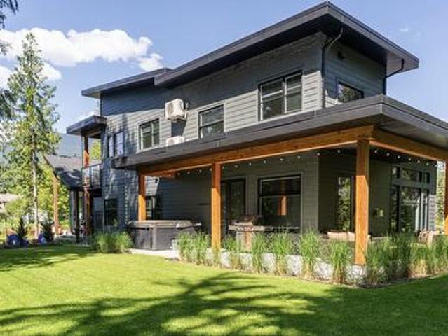 House for sale in Revelstoke, British Columbia