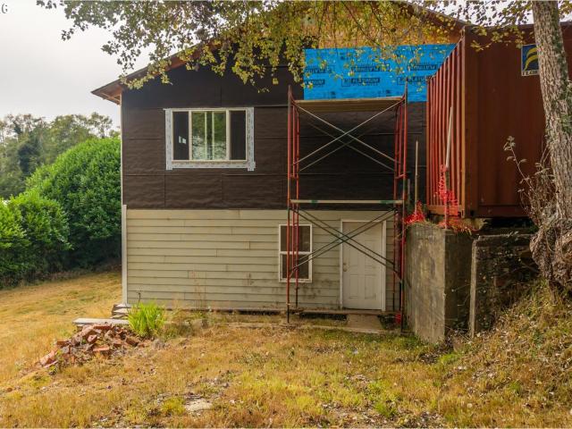 House for sale in Oregonia