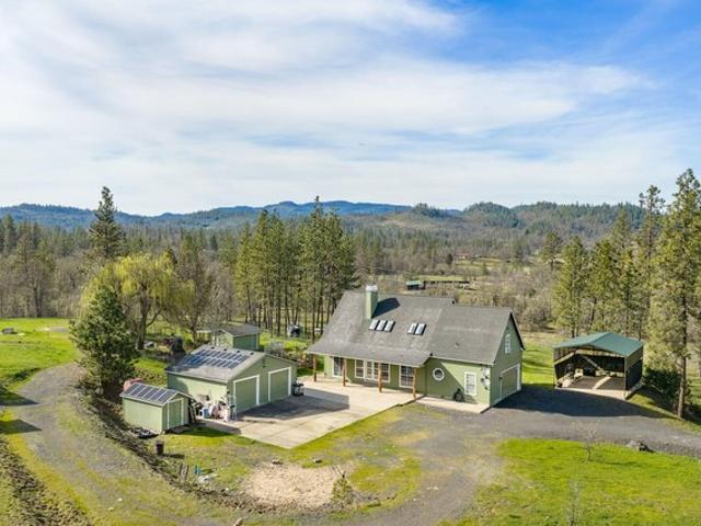 House for sale in Oregonia