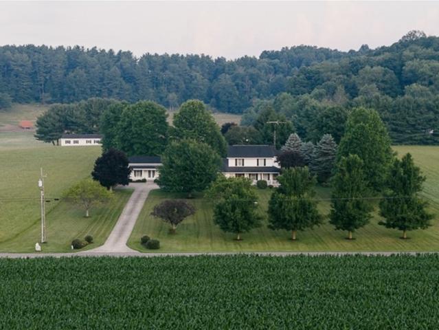House for sale in Minerva, Ohio