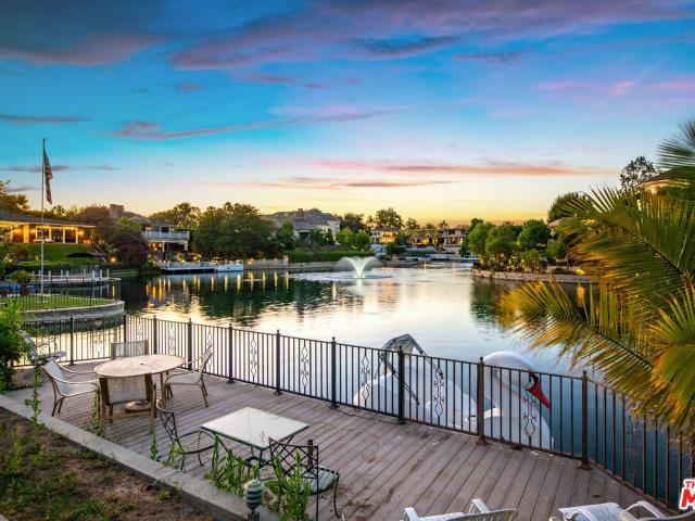 Property for sale in Canoga Park, California