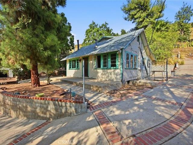 House for sale in Canoga Park, California