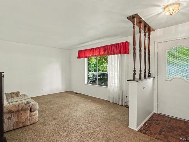 House for sale in Flushing, Michigan