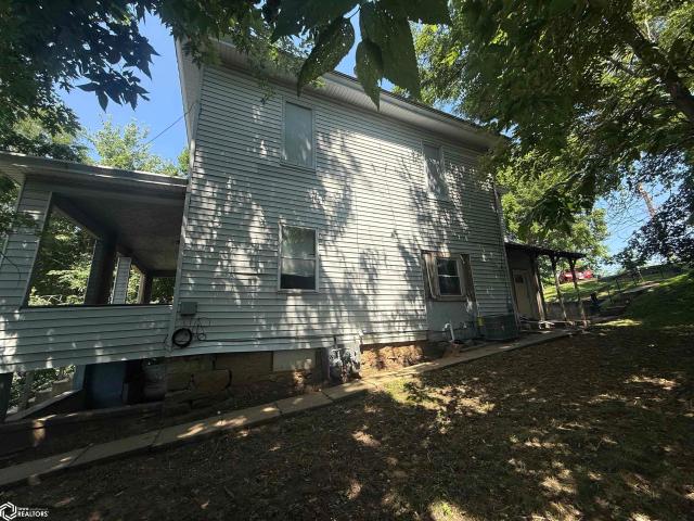 House for sale in Burlington, Iowa