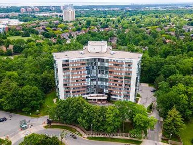 Condo for sale in Oakville, Ontario