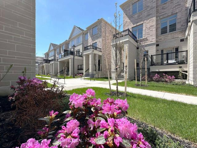 Condo for sale in Deckers Hill, Pickering