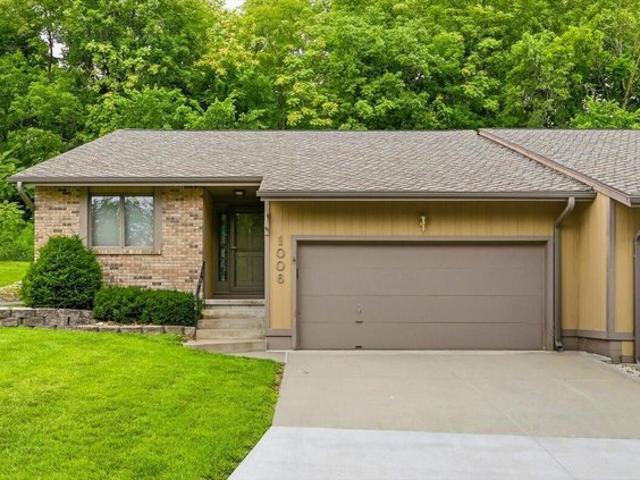 Townhouse for sale in Council Bluffs, Iowa