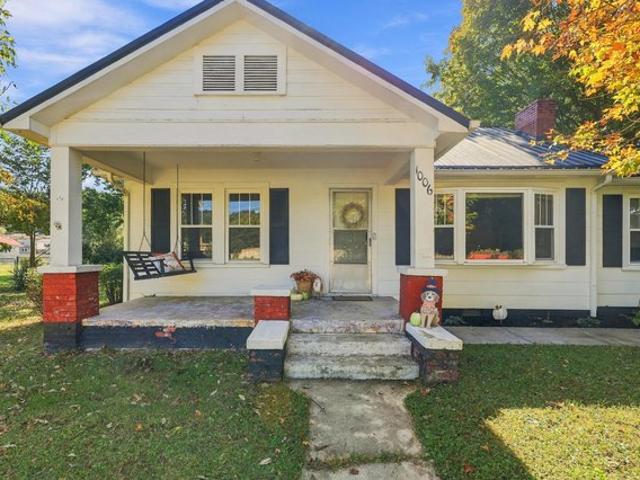 House for sale in Old Towne South, Rogersville