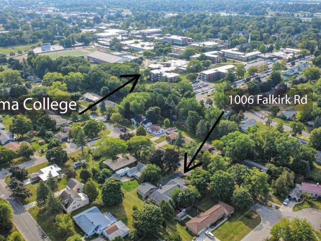 House for sale in Alma, Gratiot County