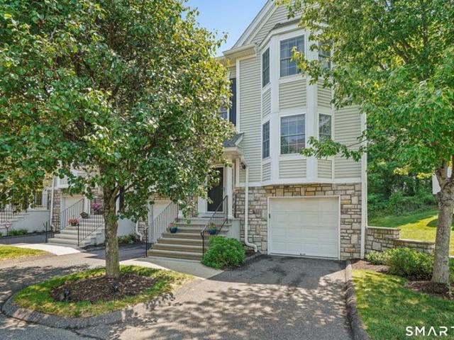 Townhouse for sale in Danbury, Connecticut