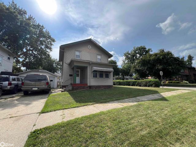 House for sale in Creston, Iowa
