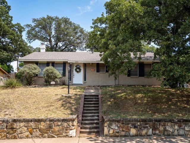 House for sale in Grapevine, Texas