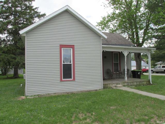 House for sale in Warren, Indiana