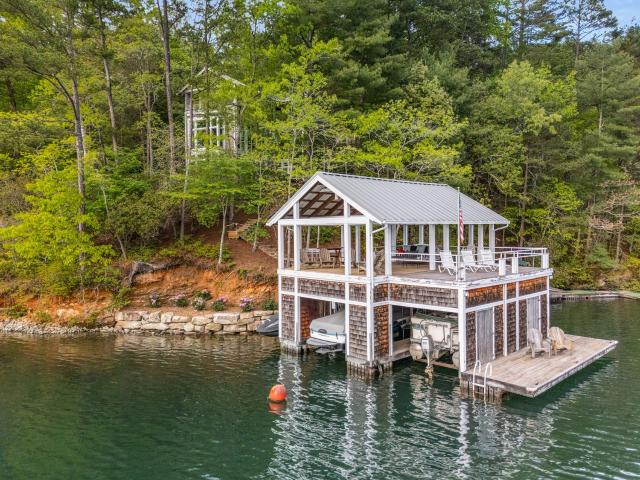House for sale in Tiger, Georgia