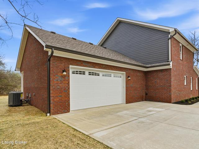 House for sale in Nelson, Kentucky