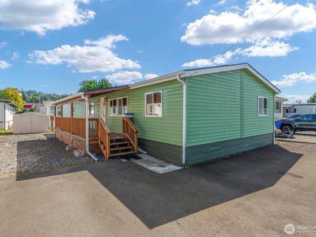 House for sale in Kelso, Washington