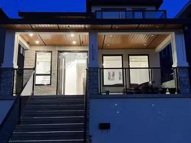 House for sale in New Westminster, British Columbia