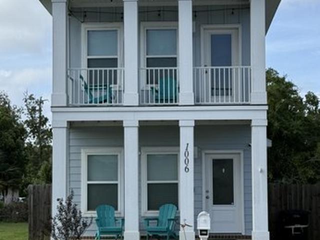 Townhouse for sale in Pensacola, Florida