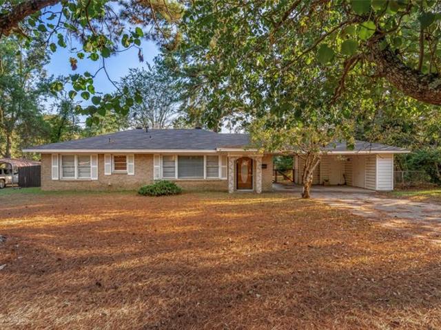 House for sale in Minden, Webster Parish