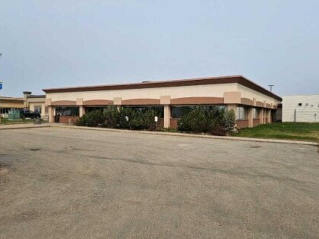 Office for sale in Grande Prairie, Alberta