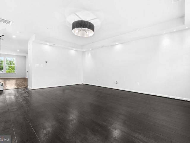 Condo for sale in Glenn Dale, Maryland