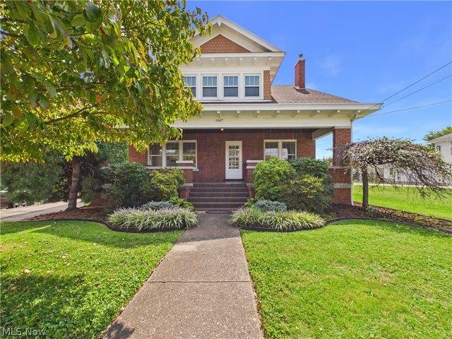 House for sale in Belpre, Ohio