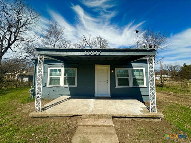 House for sale in Marlin, Falls County