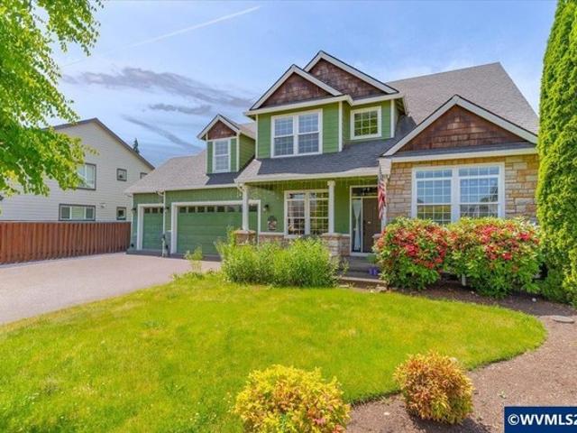 House for sale in Oregonia
