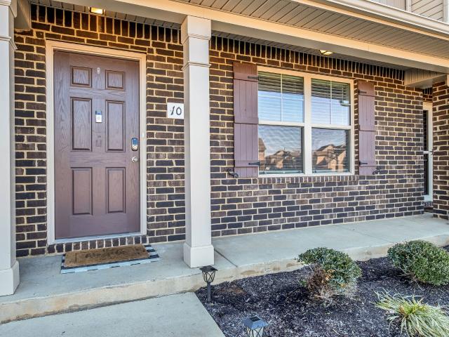 Townhouse for sale in Smyrna