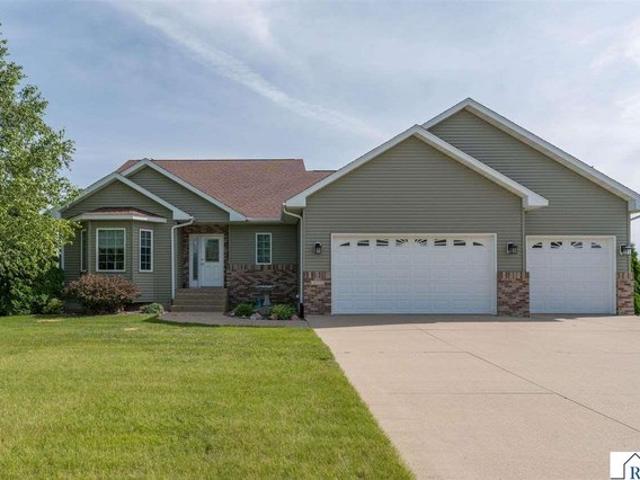 House for sale in Lake Crystal, Minnesota