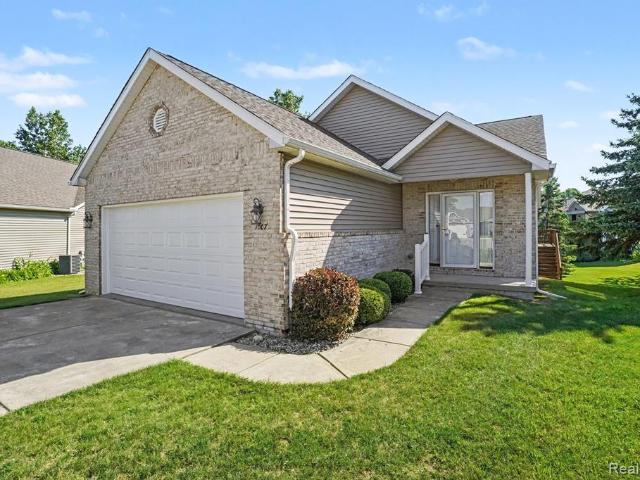 Condo for sale in Davison, Michigan