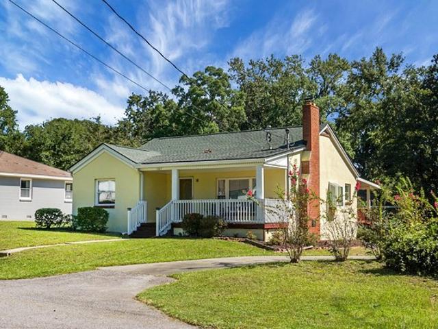 House for sale in Hanahan, South Carolina